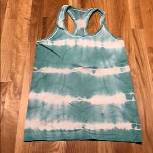 Lululemon size 8 run swiftly racer back tank